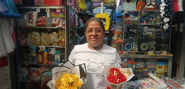  Azucena Machado Garea, propietaria de librería y Variedades Rosita en Masaya.