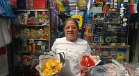  Azucena Machado Garea, propietaria de librería y Variedades Rosita en Masaya.