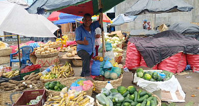 Con el pasar de los años este mercado a experimentado mejorías en sus calles, y mejorías en la distribución de establecimientos, aunque aún hay muchos vendedores que ofertan sus productos en zonas abiertas.